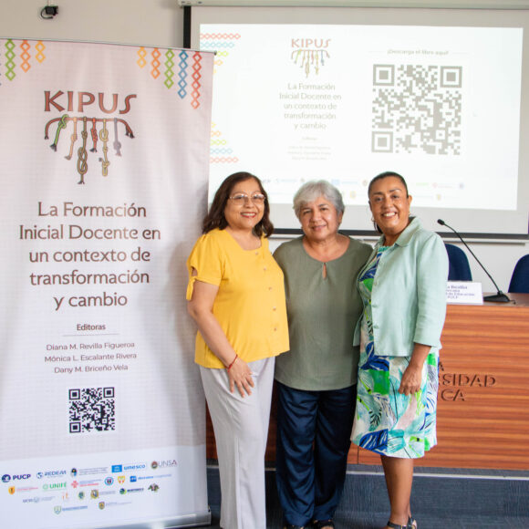 Presentación del libro virtual sobre formación docente reunió a especialistas en educación